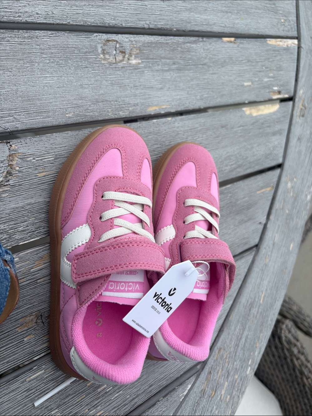 Kids Pink Athletic Sneakers with Hook-and-Loop Strap